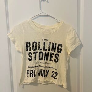 Urban Outfitters cropped tee